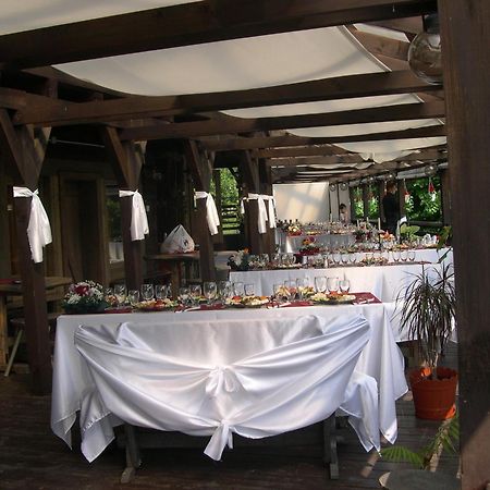 Cabana La Noi Hotel Râşnov Exterior photo